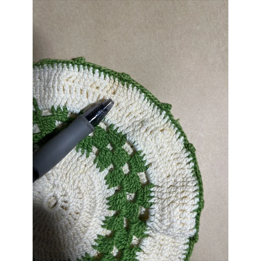 Vintage Lot Of 4 Handmade Crochet Hot Pad Potholders Green‎ & White Yellow Dress